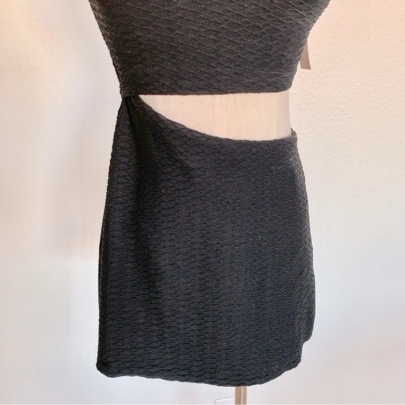 Victoria’s Secret Black Textured Cut-Out Swim Dress - Picture 5 of 13